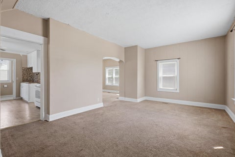 Tiny photo for 1805 Esplanade Avenue, Davenport, IA 52803 (MLS # 12686264)