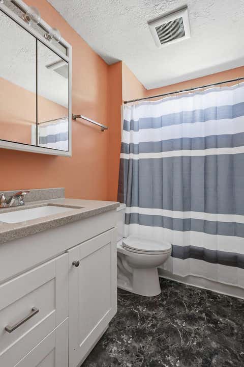 Tiny photo for 1805 Esplanade Avenue, Davenport, IA 52803 (MLS # 12686264)
