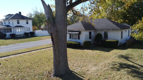 Tiny photo for 615 S 5th Street, Watseka, IL 60970 (MLS # 12510145)
