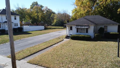 Tiny photo for 615 S 5th Street, Watseka, IL 60970 (MLS # 12510145)