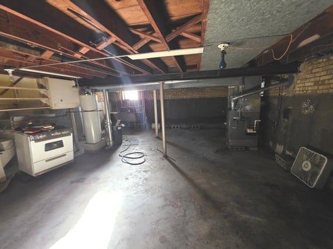 Tiny photo for 3504 Elmwood Avenue, Berwyn, IL 60402 (MLS # 12778049)