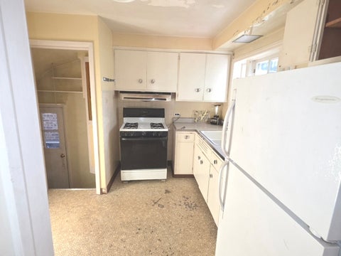 Tiny photo for 3504 Elmwood Avenue, Berwyn, IL 60402 (MLS # 12778049)