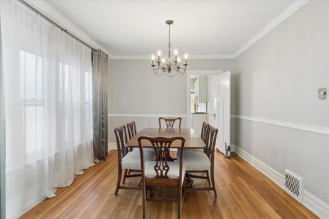 Tiny photo for 1041 S Elmwood Avenue, Oak Park, IL 60304 (MLS # 12792830)