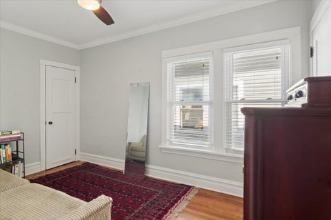 Tiny photo for 1041 S Elmwood Avenue, Oak Park, IL 60304 (MLS # 12792830)