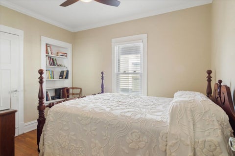 Tiny photo for 1041 S Elmwood Avenue, Oak Park, IL 60304 (MLS # 12792830)