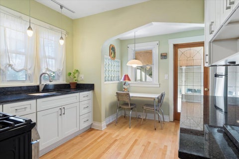 Tiny photo for 1041 S Elmwood Avenue, Oak Park, IL 60304 (MLS # 12792830)