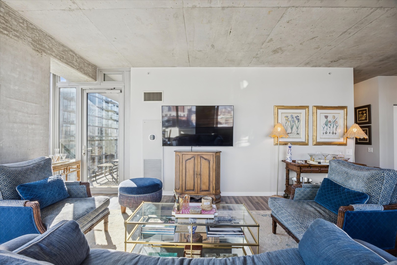 659 W Randolph Street 1401