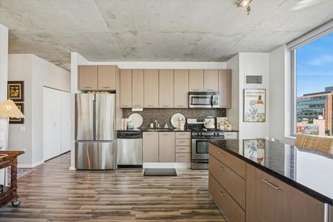 Tiny photo for 659 W Randolph Street #1401, Chicago, IL 60661 (MLS # 12507455)