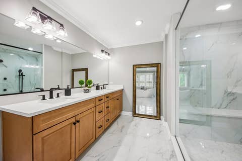 Tiny photo for 1620 Mulberry Drive, Libertyville, IL 60048 (MLS # 12637841)