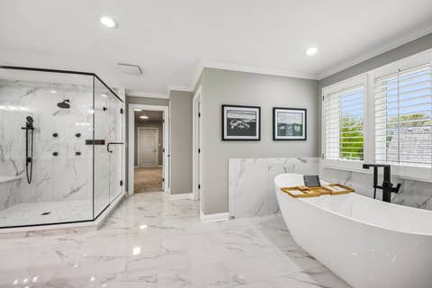 Tiny photo for 1620 Mulberry Drive, Libertyville, IL 60048 (MLS # 12637841)