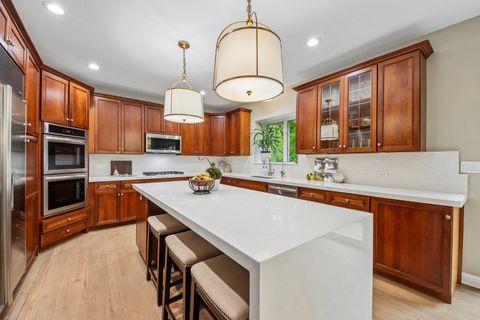 Tiny photo for 1620 Mulberry Drive, Libertyville, IL 60048 (MLS # 12637841)