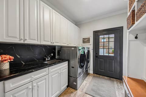 Tiny photo for 1620 Mulberry Drive, Libertyville, IL 60048 (MLS # 12637841)