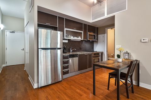 Tiny photo for 650 W WAYMAN Street #206C, Chicago, IL 60661 (MLS # 12607463)
