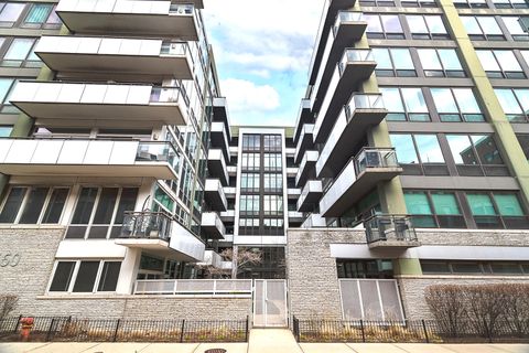 Tiny photo for 650 W WAYMAN Street #206C, Chicago, IL 60661 (MLS # 12607463)