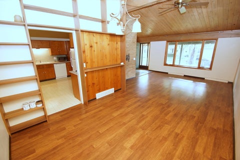 Tiny photo for 2838 KELLING Street, Davenport, IA 52804 (MLS # 12675436)