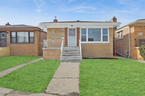 Tiny photo for 8948 S Vincennes Avenue, Chicago, IL 60620 (MLS # 12596273)