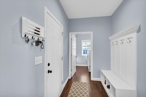 Tiny photo for 1611 E Vernon Drive, Urbana, IL 61802 (MLS # 12570434)