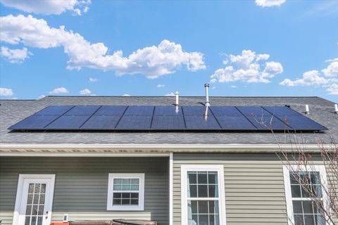 Tiny photo for 1611 E Vernon Drive, Urbana, IL 61802 (MLS # 12570434)