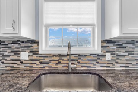 Tiny photo for 1611 E Vernon Drive, Urbana, IL 61802 (MLS # 12570434)