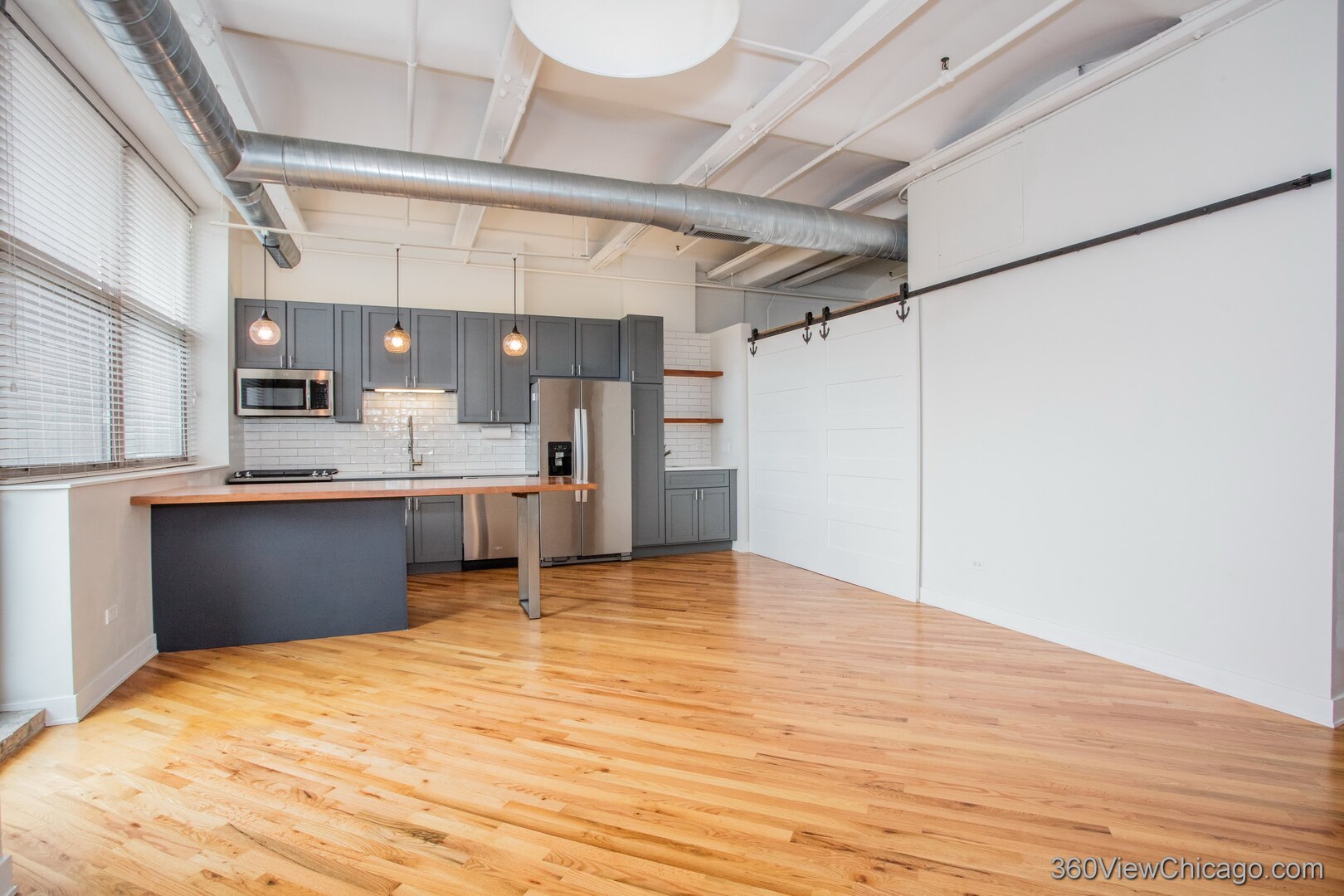 500 S Clinton Street 411
