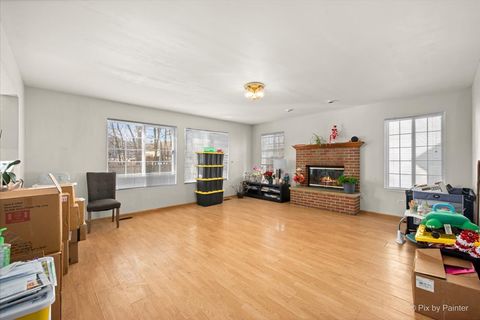 Tiny photo for 4447 W Lawn Avenue, Waukegan, IL 60085 (MLS # 12564515)