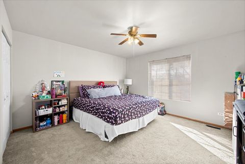 Tiny photo for 4447 W Lawn Avenue, Waukegan, IL 60085 (MLS # 12564515)