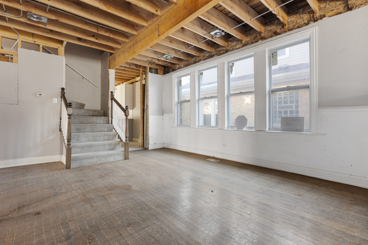 8145 S Euclid Avenue