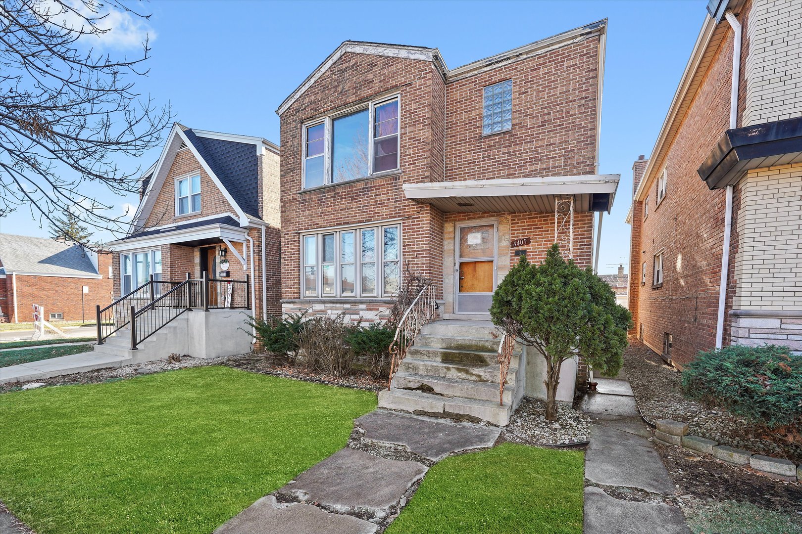 4405 W Marquette Road