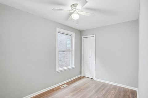 Tiny photo for 6954 S Prairie Avenue, Chicago, IL 60637 (MLS # 12528396)