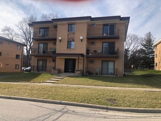 7722 WILDWOOD CT APT 1S, DARIEN, IL 60561 - Image f6efddba2ad4e3a7ec94af2a6b12e681/4160958538
