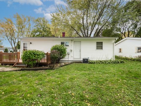 Tiny photo for 615 Best Avenue, DeKalb, IL 60115 (MLS # 12493252)