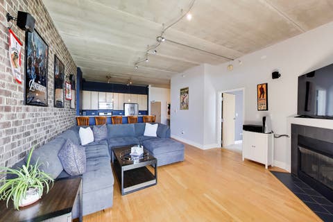 Tiny photo for 1 S Highland Avenue #704, Arlington Heights, IL 60005 (MLS # 12670804)
