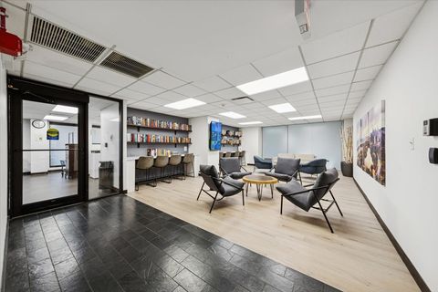 Tiny photo for 2020 N Lincoln Park West #14B, Chicago, IL 60614 (MLS # 12560044)