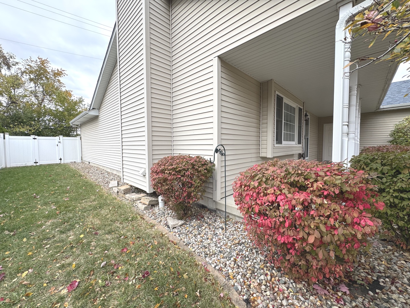 Bradley, Illinois 60915, United States, 3 Bedrooms Bedrooms, ,3 BathroomsBathrooms,Residential,Active,234923