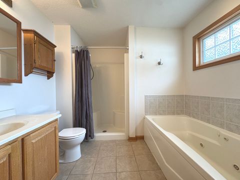 Tiny photo for 529 Suzanne Avenue, Bradley, IL 60915 (MLS # 12505560)