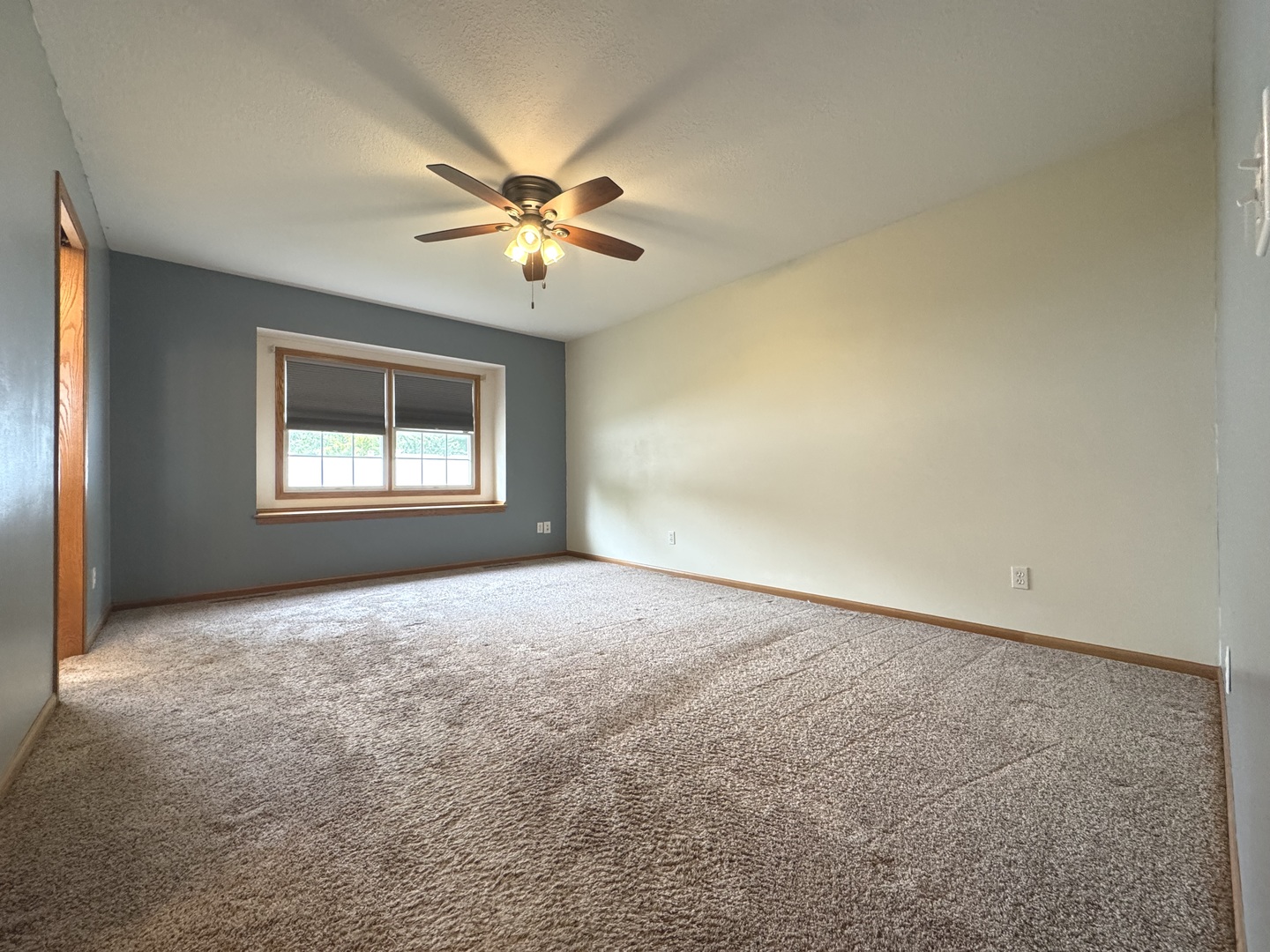 Bradley, Illinois 60915, United States, 3 Bedrooms Bedrooms, ,3 BathroomsBathrooms,Residential,Active,234923