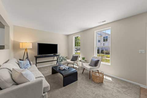 Tiny photo for 783 Four Seasons Boulevard, Aurora, IL 60504 (MLS # 12656047)