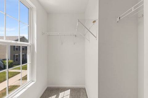 Tiny photo for 783 Four Seasons Boulevard, Aurora, IL 60504 (MLS # 12656047)