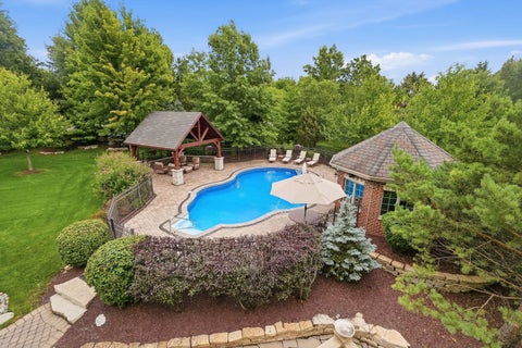 Tiny photo for 105 Forest Edge Drive, Palos Park, IL 60464 (MLS # 12729119)