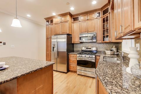 Tiny photo for 1326 W Belmont Avenue #1E, Chicago, IL 60657 (MLS # 12478440)