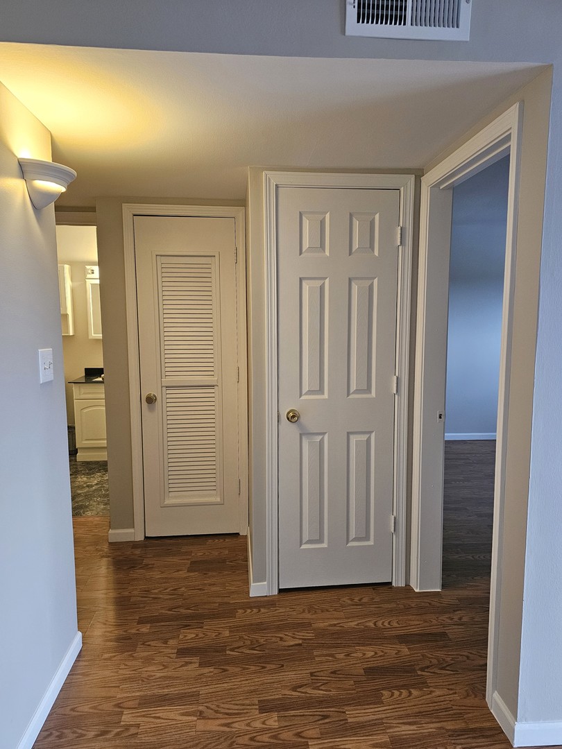 4B Kingery Quarter 206