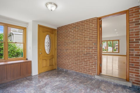Tiny photo for 1236 S Brophy Avenue, Park Ridge, IL 60068 (MLS # 12750373)