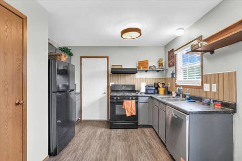 Tiny photo for 841 S High Street, Paxton, IL 60957 (MLS # 12631409)