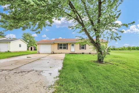 Tiny photo for 841 S High Street, Paxton, IL 60957 (MLS # 12631409)