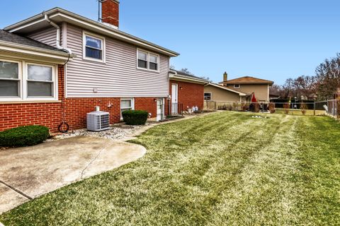 Tiny photo for 602 E Weathersfield Way, Schaumburg, IL 60193 (MLS # 12589465)