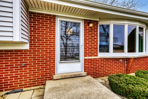 Tiny photo for 602 E Weathersfield Way, Schaumburg, IL 60193 (MLS # 12589465)