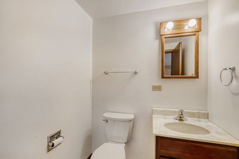 Tiny photo for 602 E Weathersfield Way, Schaumburg, IL 60193 (MLS # 12589465)