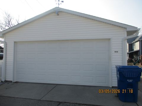 Tiny photo for 1412 13th Street, Moline, IL 61265 (MLS # 12587022)