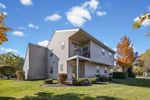 Tiny photo for Streamwood, IL 60107 (MLS # 12482429)