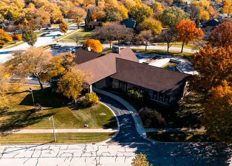 Tiny photo for 532 E Devon Avenue, Roselle, IL 60172 (MLS # 12509604)